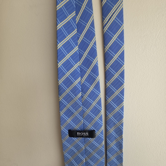 Hugo Boss Blue and Gold Plaid Tie - Picture 7 of 14